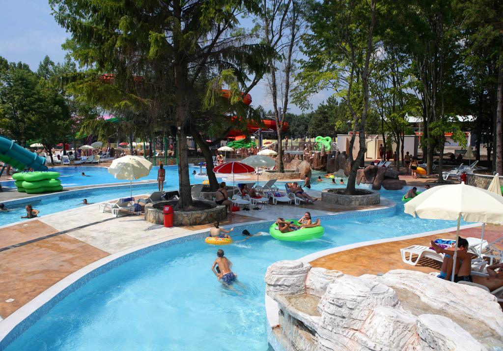 Vita Park Hotel & Aqua Park Albena Buitenkant foto